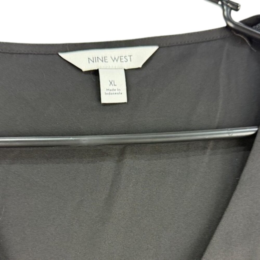 Nine West Black V-Neck Tank Top Women's Size XL NWT - Picture 4 of 5
